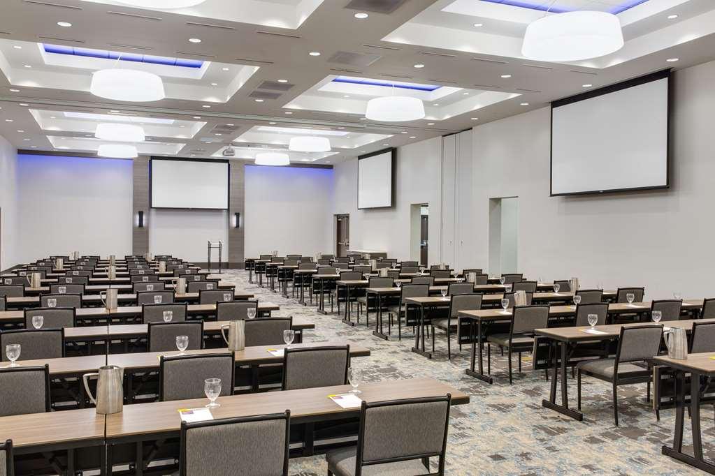 Hyatt Place Tampa/Wesley Chapel Луц Зручності фото